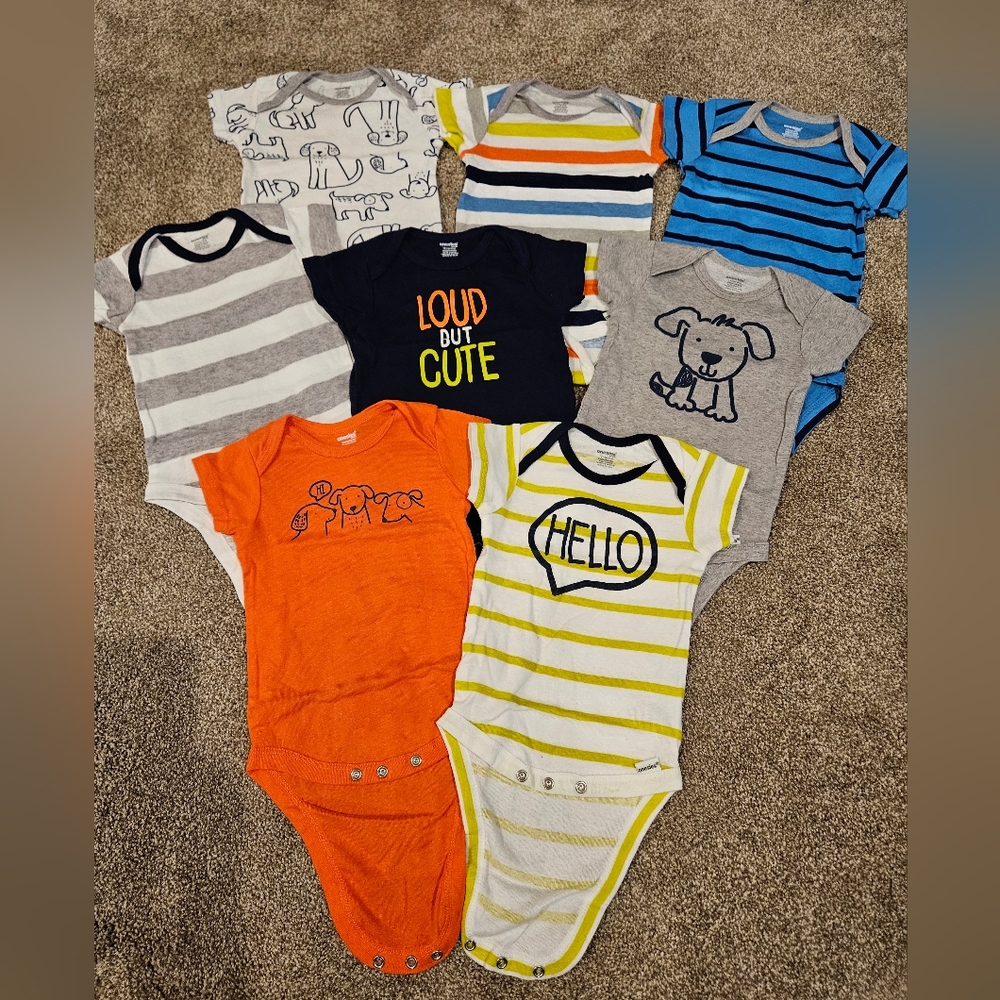 Onesies short sleeve onesie bundle size 12M boys Baby clothes lot